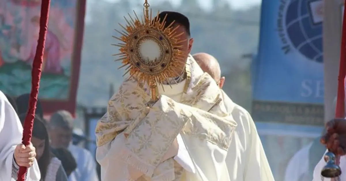 Corpus Christi movimenta igrejas e comércio em Três Lagoas no dia 4 de junho
