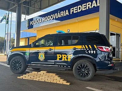 PRF apreende 41 Kg de cocaína em Paranaíba