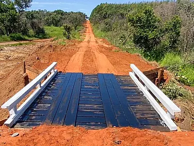 Prefeitura de Três Lagoas constrói nova ponte no Distrito de Garcias