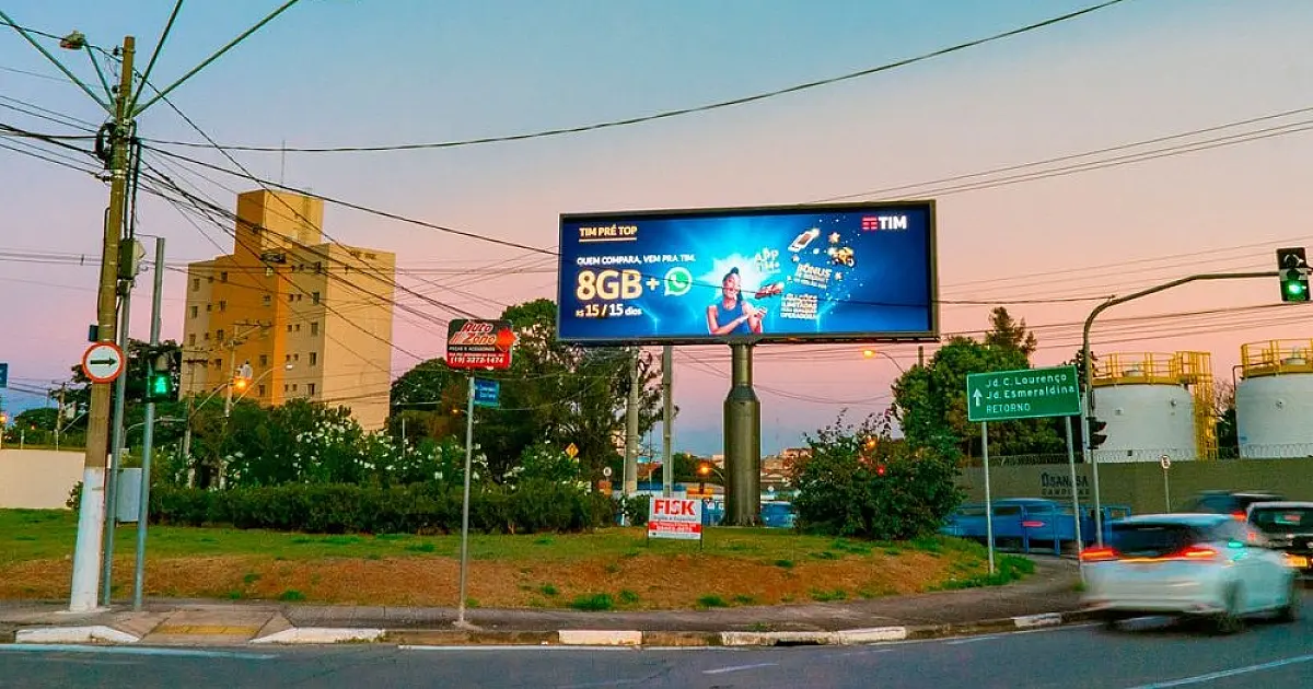 MPMS aciona Justiça contra poluição visual e luminosa de painéis de LED