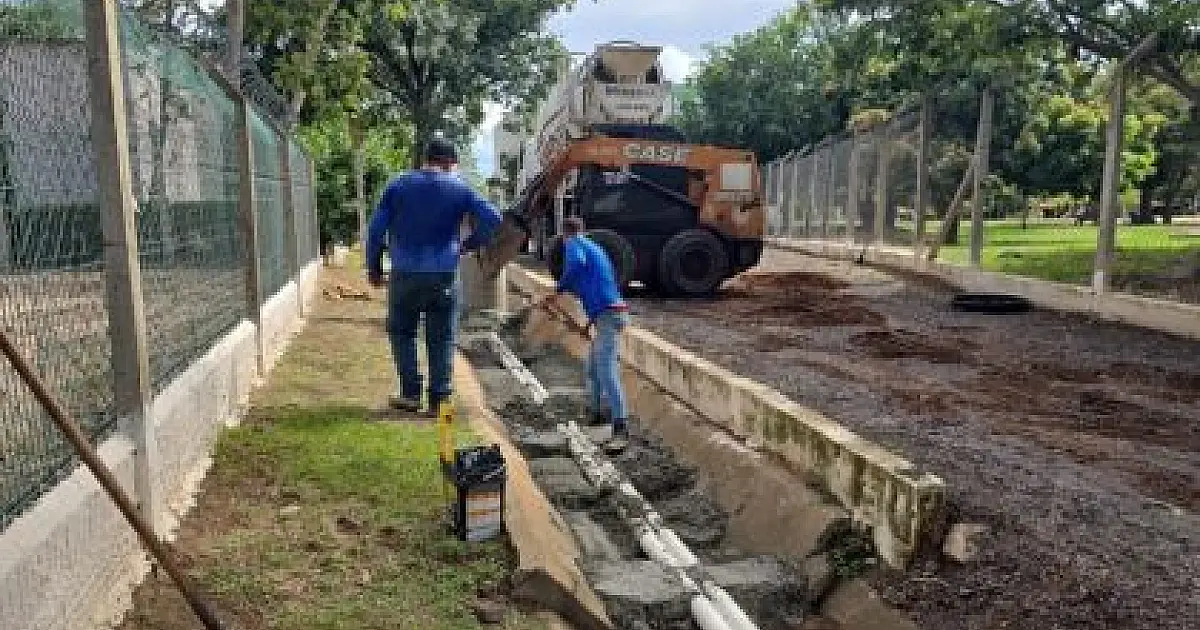 Via de acesso à marina do Balneário está sendo alargada e receberá pavimentação