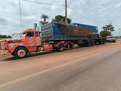 PRF apreende 46 pneus de origem estrangeira