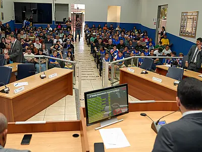 Câmara de Três Lagoas aprova pacote de benefícios para servidores municipais