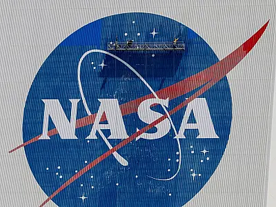 Nasa lança sonda para desviar trajetória de asteroide