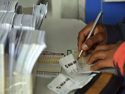 67 apostadores acertam a quadra da Mega Sena no MS