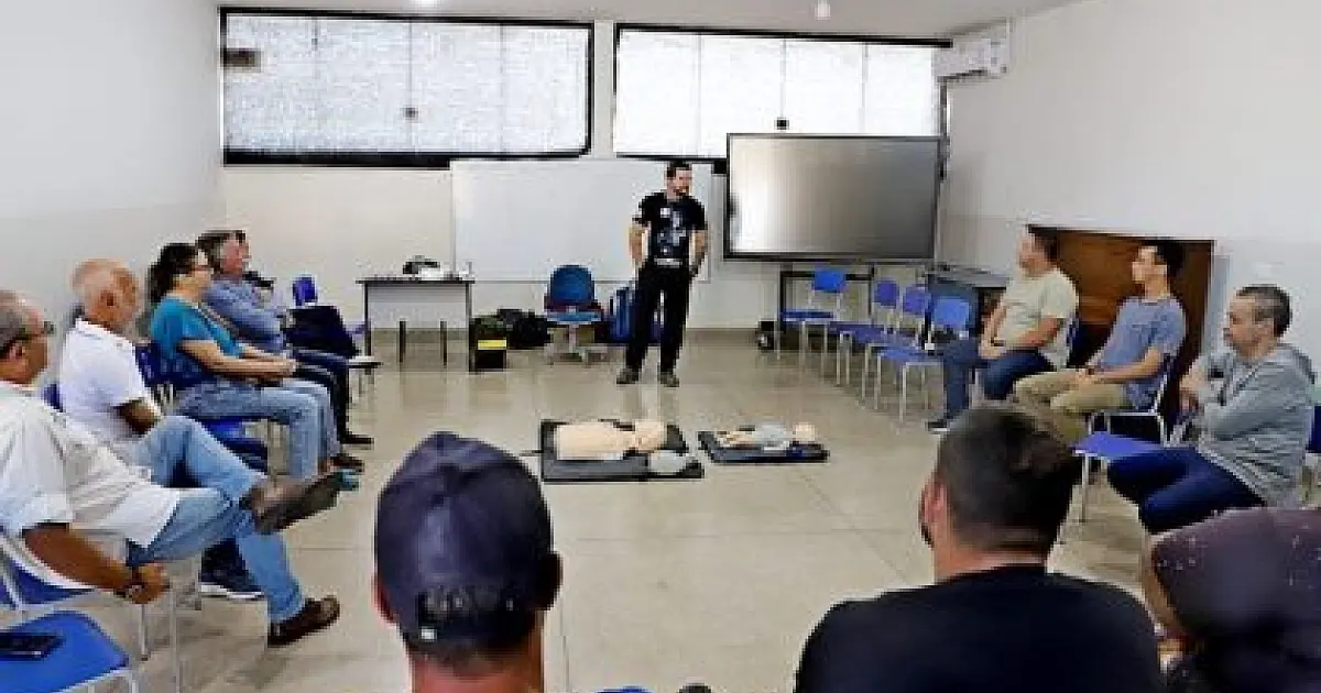 Curso de primeiros socorros capacita profissionais do turismo em Três Lagoas