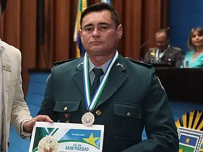 Operação da PF prende comandante da PMA com maconha e apreende Harley em MS