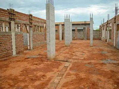 Prefeito Dr. Cassiano Maia visita obras em andamento e entrega melhorias em infraestrutura no município
