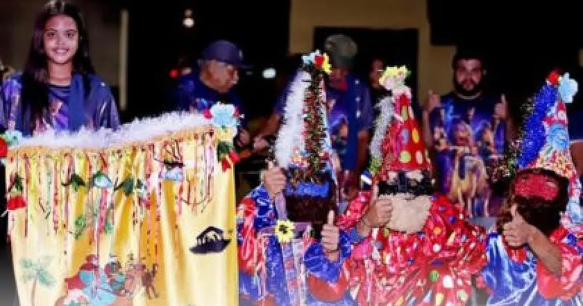 Companhia de Reis Estrela de Belém realiza solenidade de encerramento da decoração natalina e convida para Folia de Reis