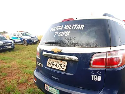 Assaltantes invadem lotérica, roubam malote e são presos em Santa Rita do Pardo