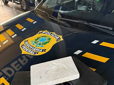 PRF apreende 3 quilos de cocaína em ônibus na BR-158, em Paranaíba (MS)
