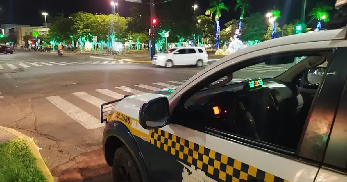 PM prende homem por violência doméstica após ameaças contra ex em Três Lagoas