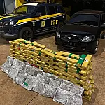 PRF apreende 174 kg de maconha em Três Lagoas; motorista fugiu com bebê no colo