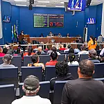 Câmara aprova homenagens e analisa Plano Diretor em sessão movimentada pelos 111 anos de Três Lagoas