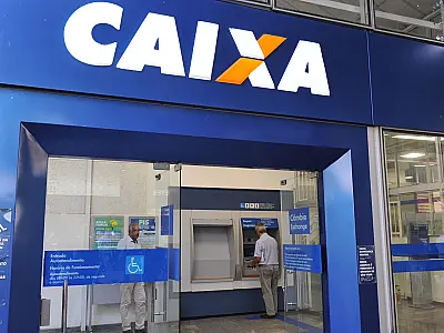 Caixa é proibida de condicionar financiamento à contratação de produtos e serviços do banco