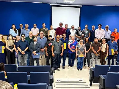 Prefeitura de Três Lagoas empossa novos membros de conselhos municipais em cerimônia na Câmara