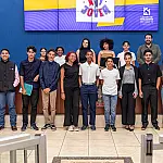 Parlamento Jovem realiza terceira sessão e apresenta projetos voltados à educação, inclusão e cidadania em Três Lagoas