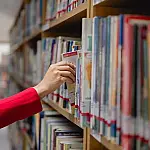 Três Lagoas é mencionada em investigação do Gaeco sobre possível irregularidade em contratos de livros