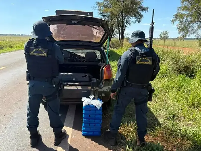 PMR apreende 35 quilos de drogas em Brasilândia e prende jovem de 18 anos