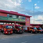 Salão é incendiado após desentendimentos e fogo quase alcança residência em Três Lagoas