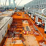 Obra da maior fábrica de celulose do mundo reúne força de trabalho quatro vezes maior que a população de Inocência