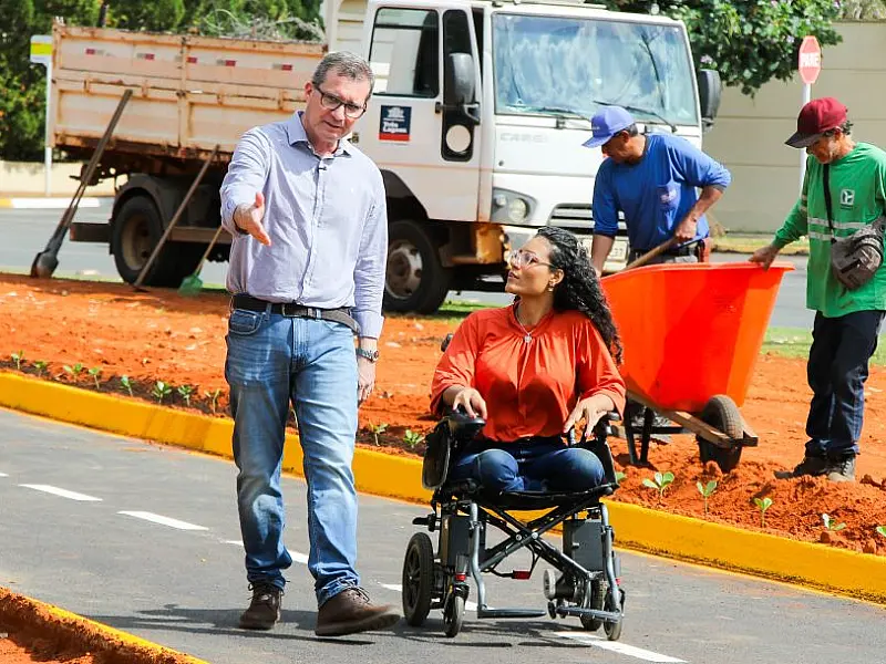 Prefeito Dr. Cassiano Maia inaugura novo estacionamento da Lagoa Maior e entrega melhorias de acessibilidade
